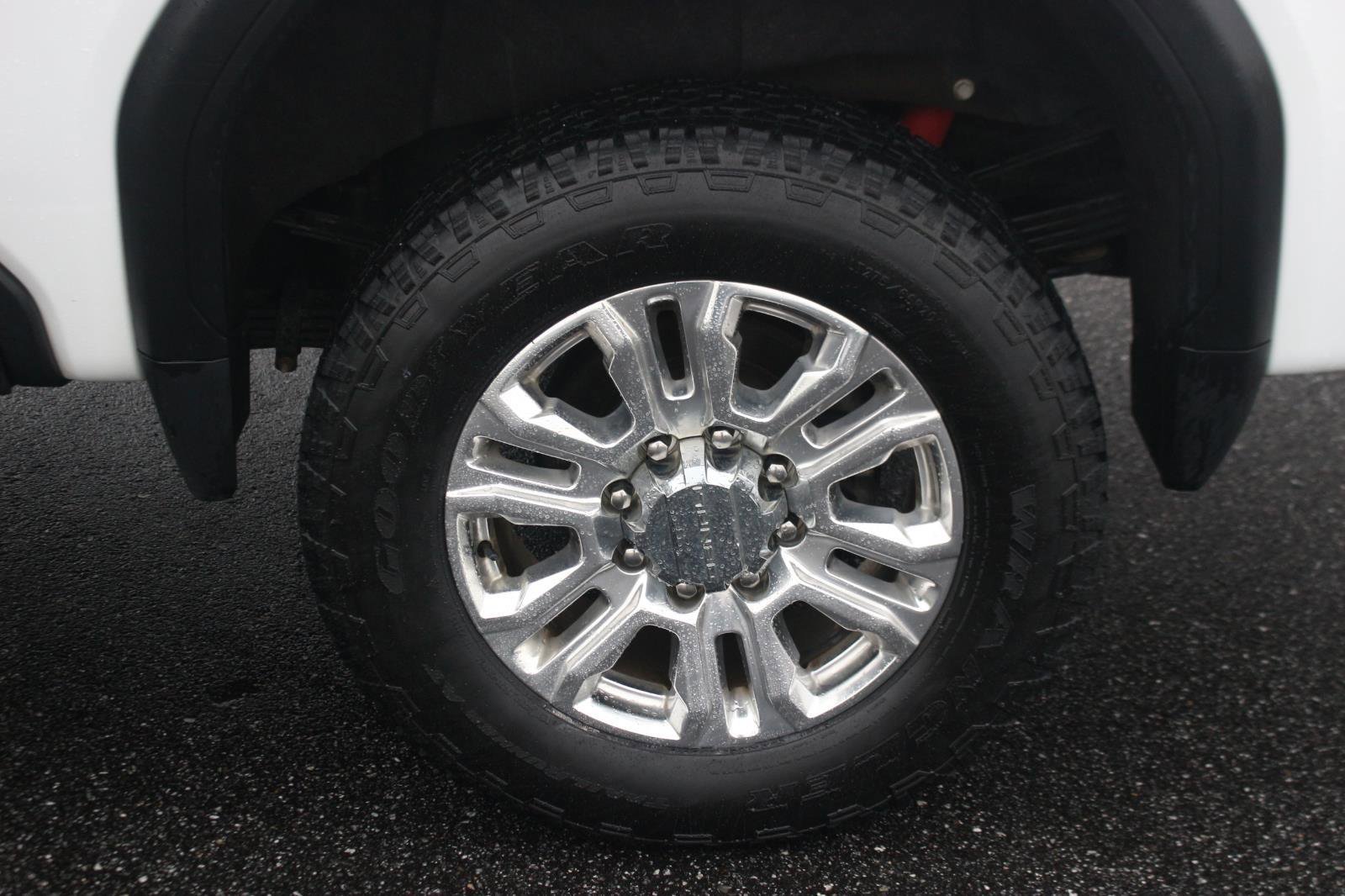 Used 2023 GMC Sierra 3500 Denali image 39