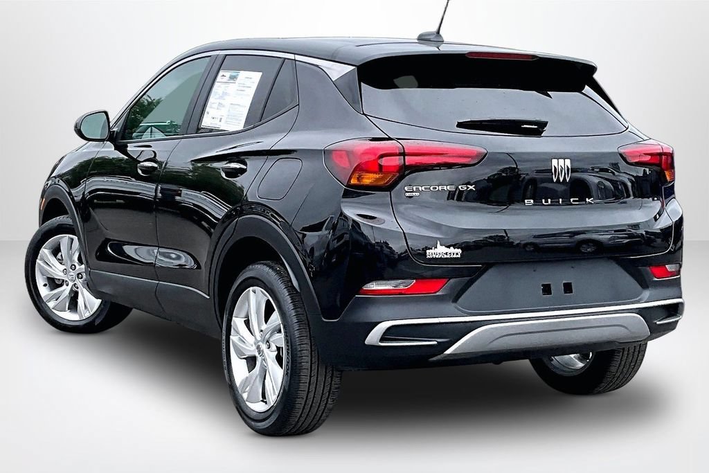 Used 2025 Buick Encore GX Preferred AWD/4WD image 5