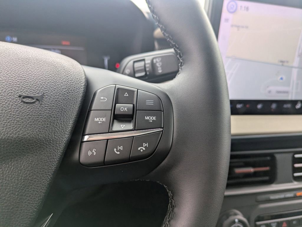 New 2026 Ford Maverick Lariat w/ 4K Tow Package image 30