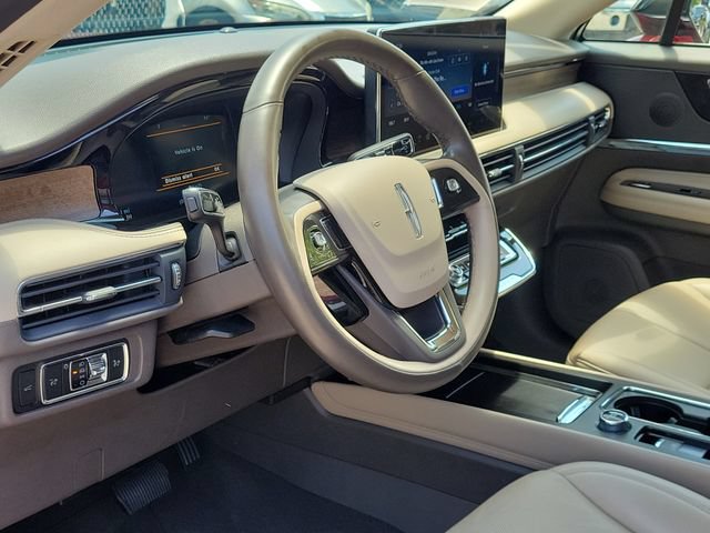 Certified 2024 Lincoln Corsair Reserve FWD image 10