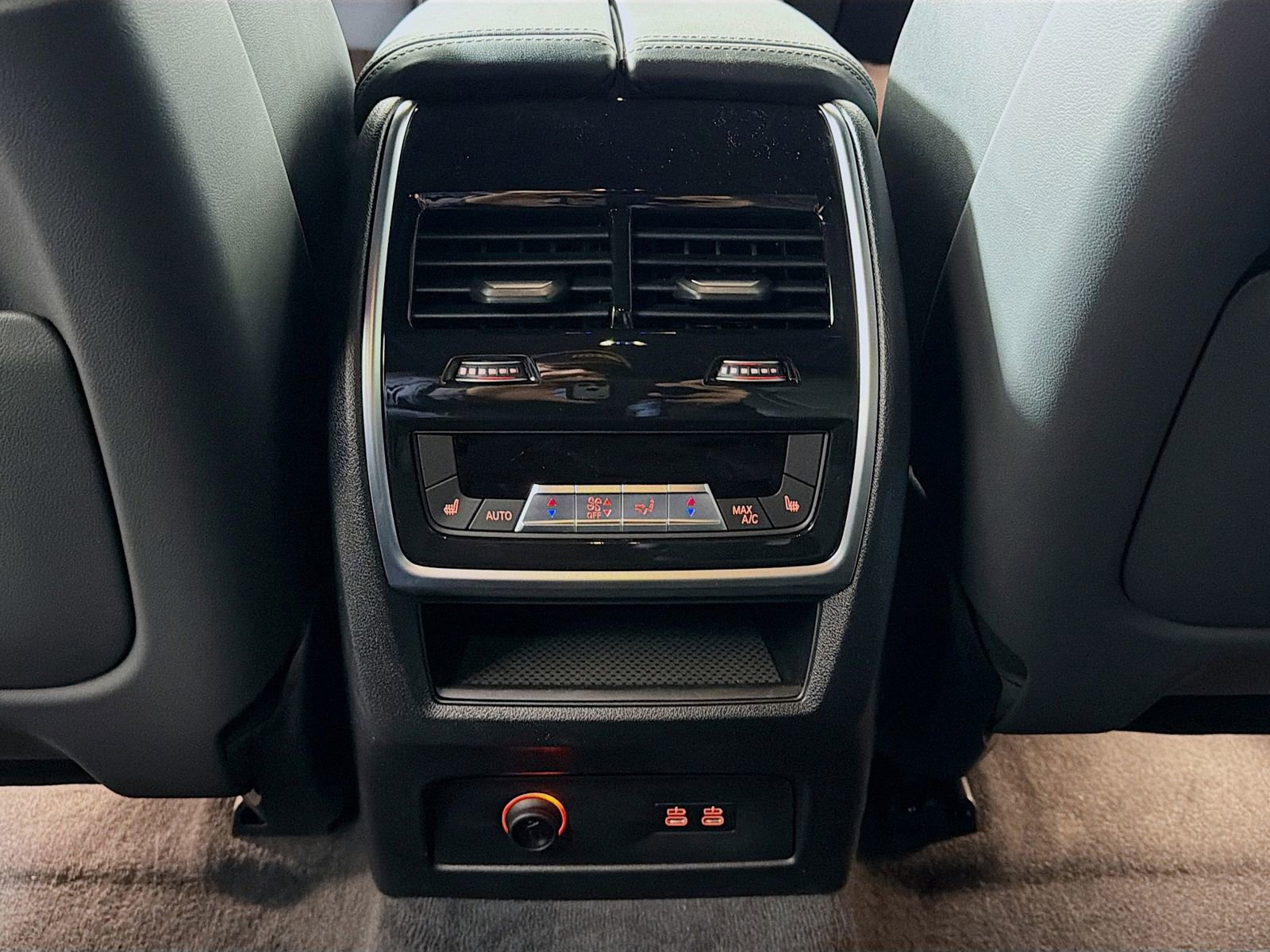 New 2026 BMW XM Label Red image 28