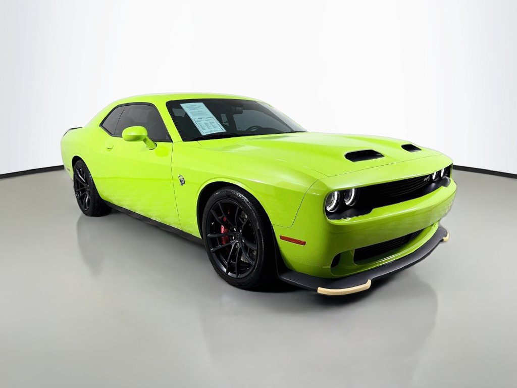 Used 2023 Dodge Challenger SRT Hellcat RWD image 3