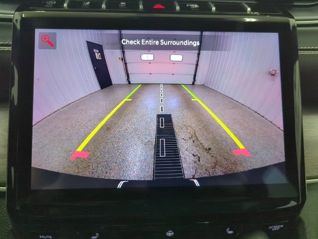 Used 2024 Jeep Grand Cherokee Limited w/ Trailer Tow Package AWD/4WD image 27