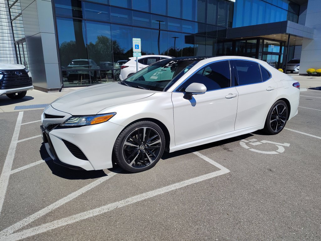 Used 2020 Toyota Camry XSE w/ Driver Assist Package FWD image 2