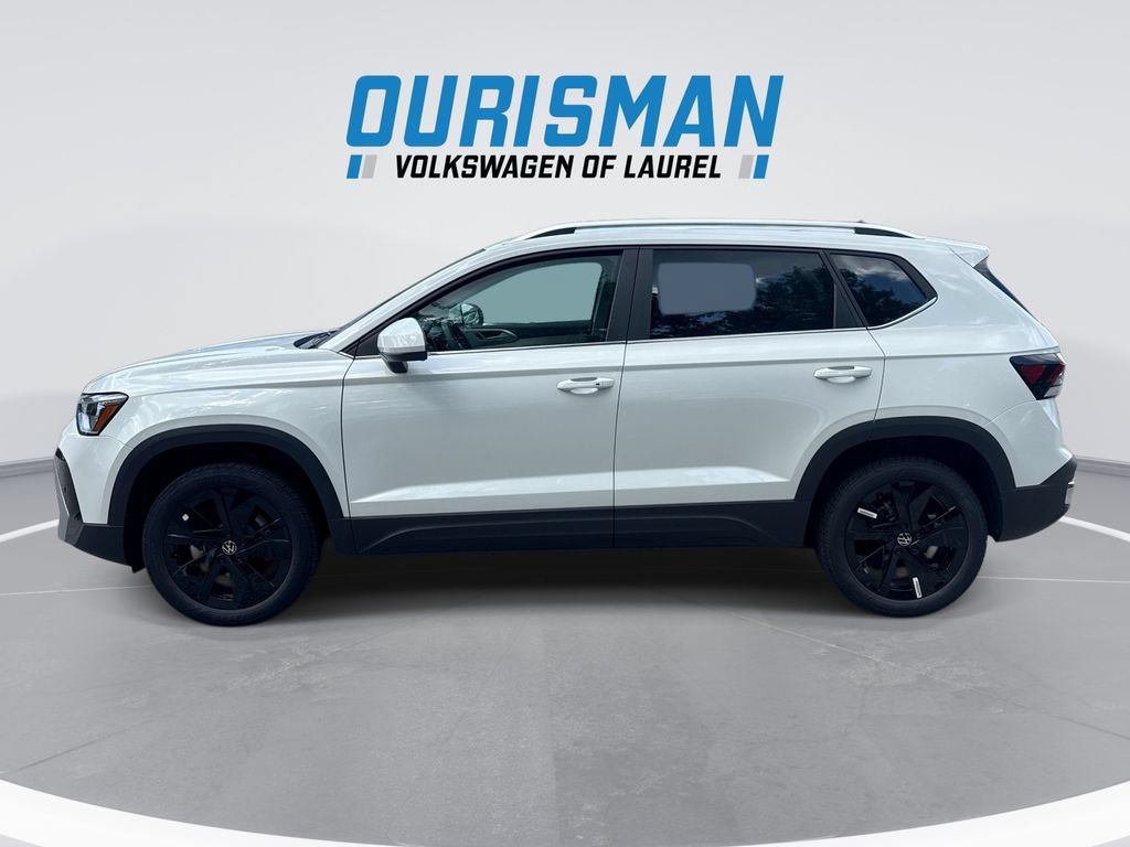 New 2026 Volkswagen Taos SE FWD image 5