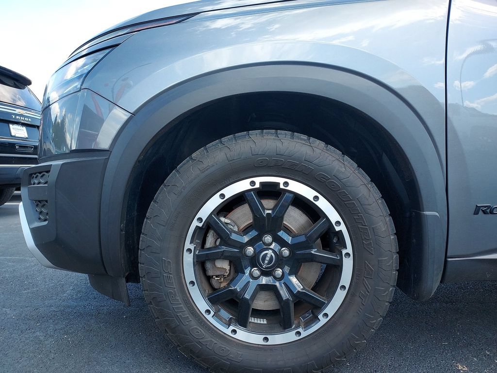 Used 2023 Nissan Pathfinder Rock Creek AWD/4WD image 16