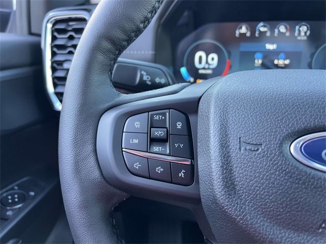 New 2025 Ford Ranger Lariat w/ FX4 Off-Road Package image 18