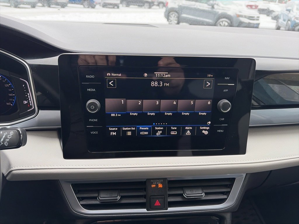 Used 2025 Volkswagen Taos SEL w/ Black Wheel Plus Package image 19