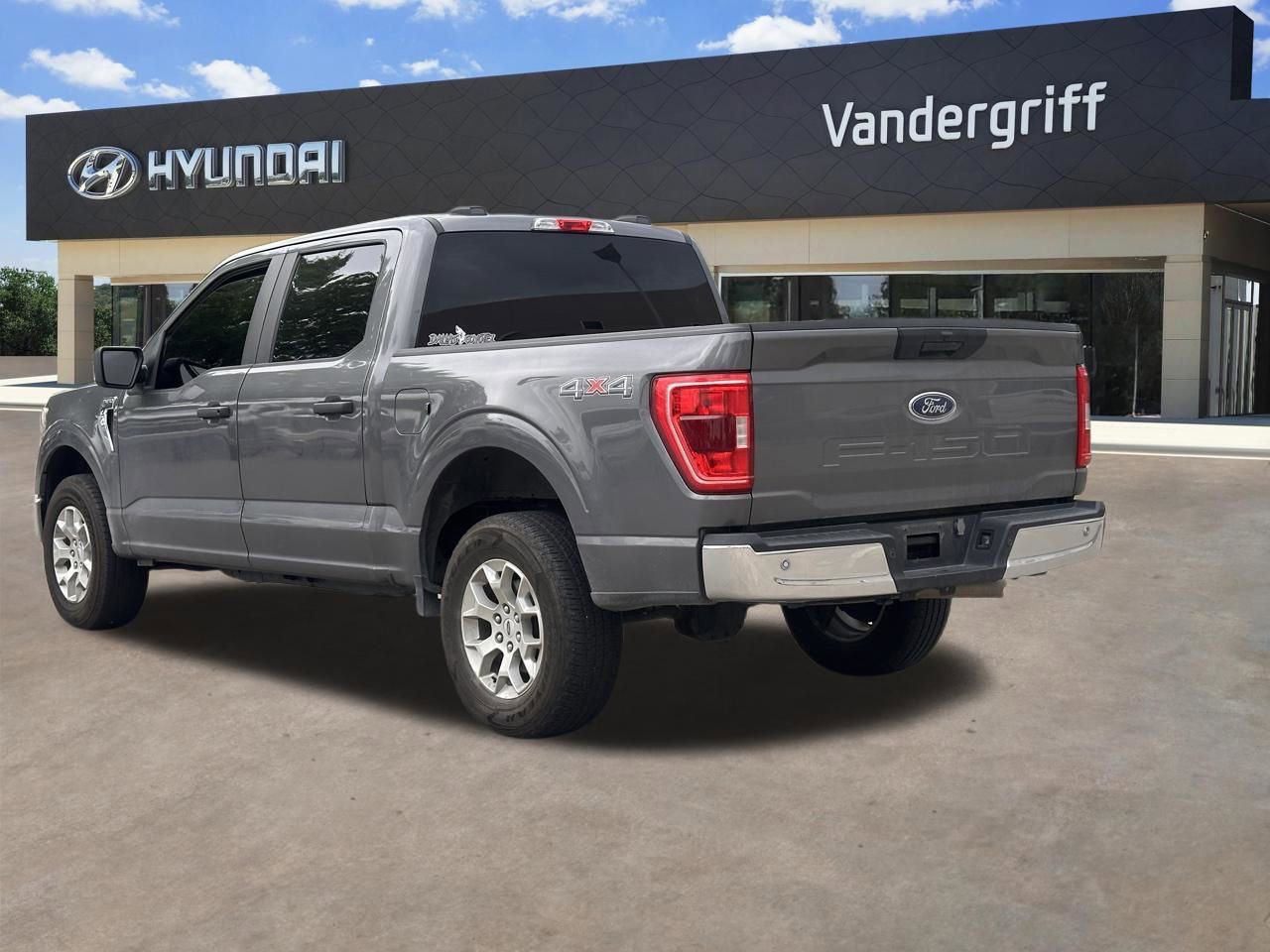 Used 2023 Ford F150 XLT image 10