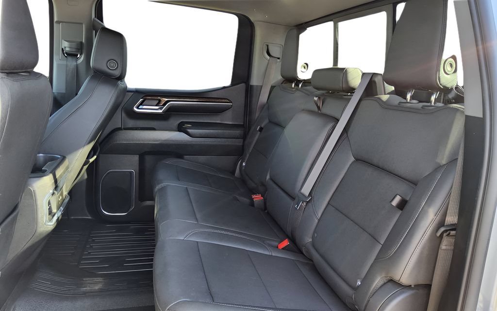 Used 2024 GMC Sierra 1500 Elevation w/ Elevation Premium Package AWD/4WD image 28