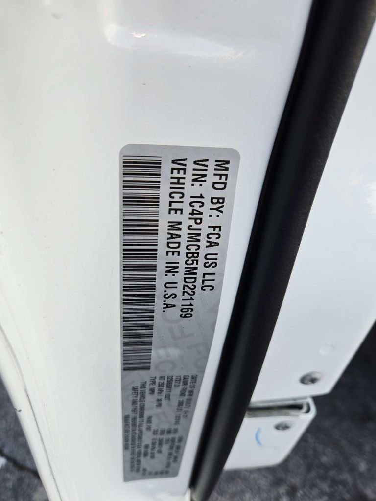 Used 2021 Jeep Cherokee Latitude image 35