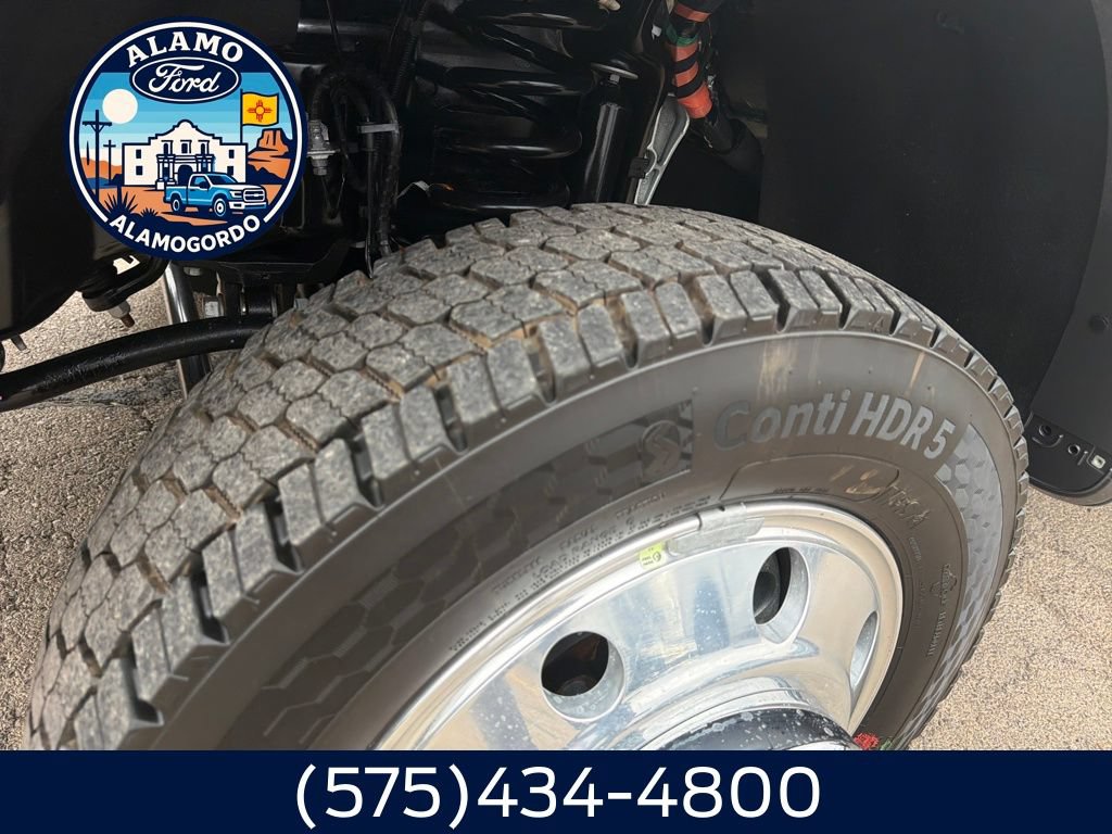 New 2026 Ford F450 Platinum w/ Platinum Plus Package AWD/4WD image 28