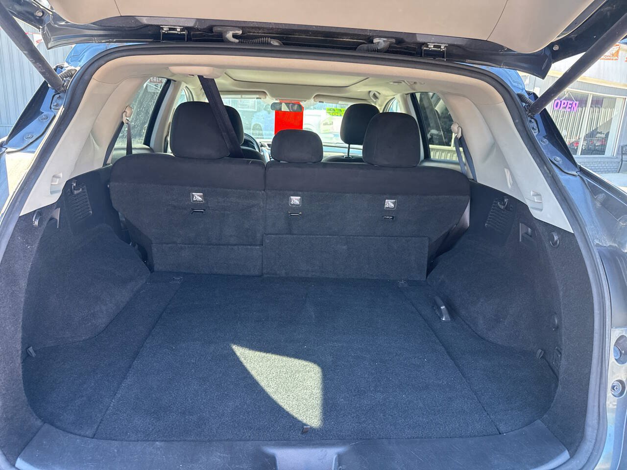 Used 2017 Nissan Murano SV AWD/4WD image 21