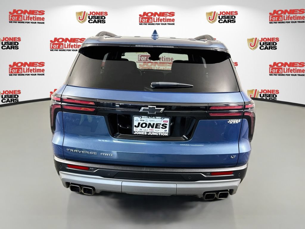 Used 2024 Chevrolet Traverse LT AWD/4WD image 15