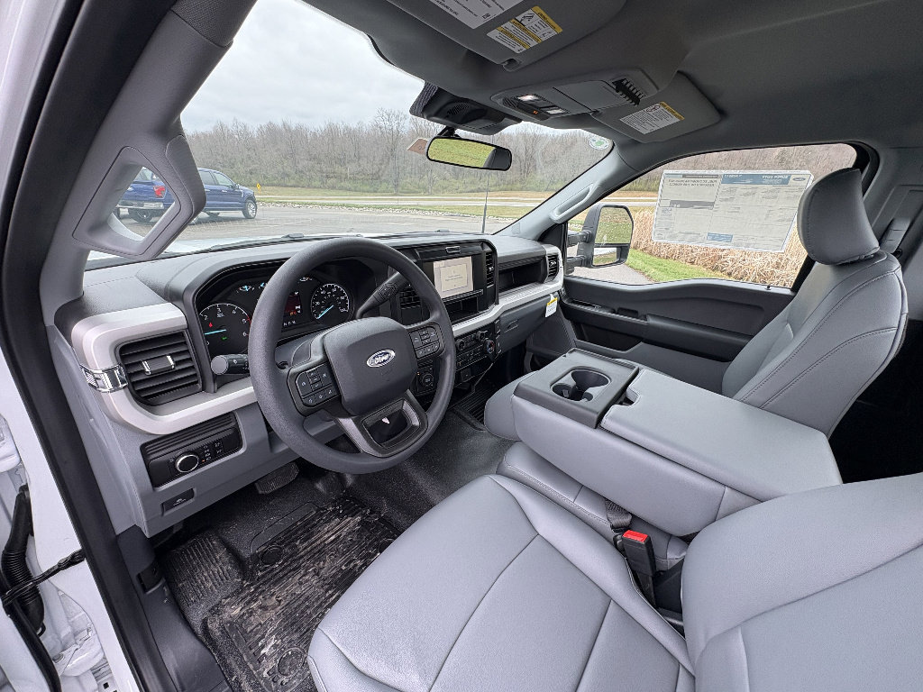New 2026 Ford F550 4x4 Regular Cab Super Duty w/ Snow Plow Prep Package image 17