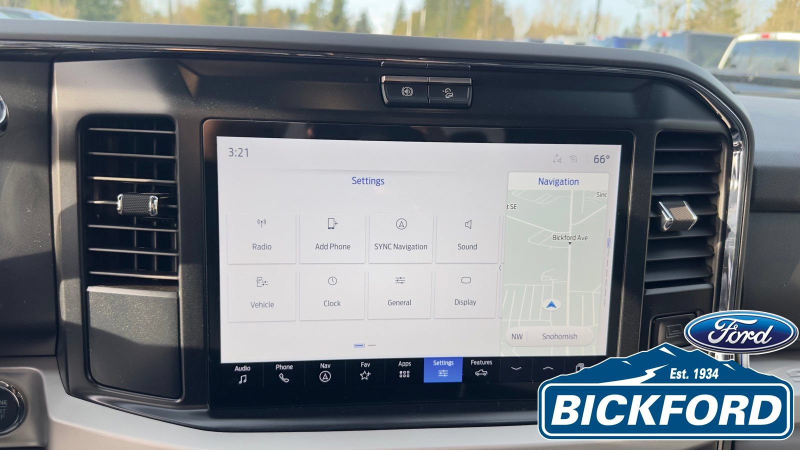 New 2026 Ford F250 XLT w/ XLT Premium Package AWD/4WD image 13