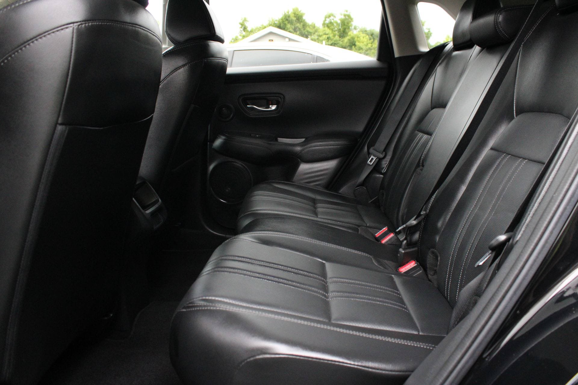 Used 2025 Honda HR-V EX-L image 18