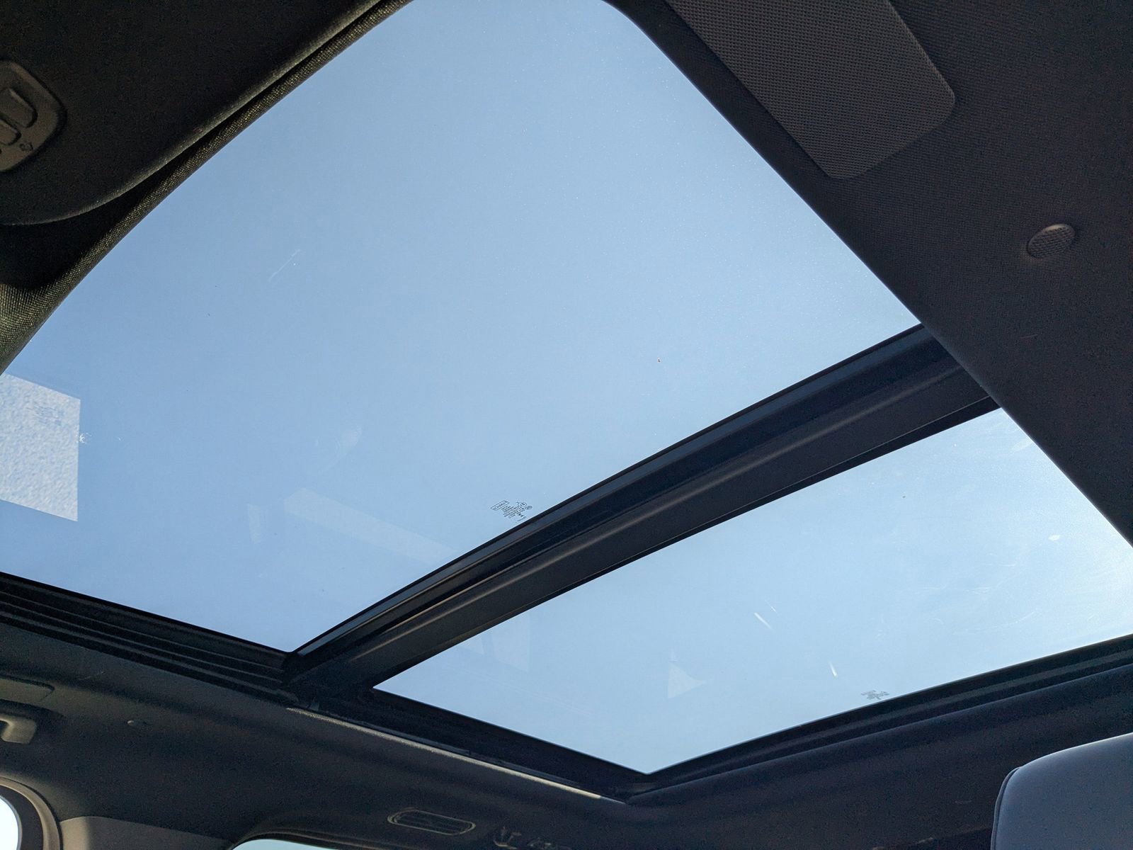 New 2025 Ford Expedition Max Platinum w/ Stealth Performance Package image 24