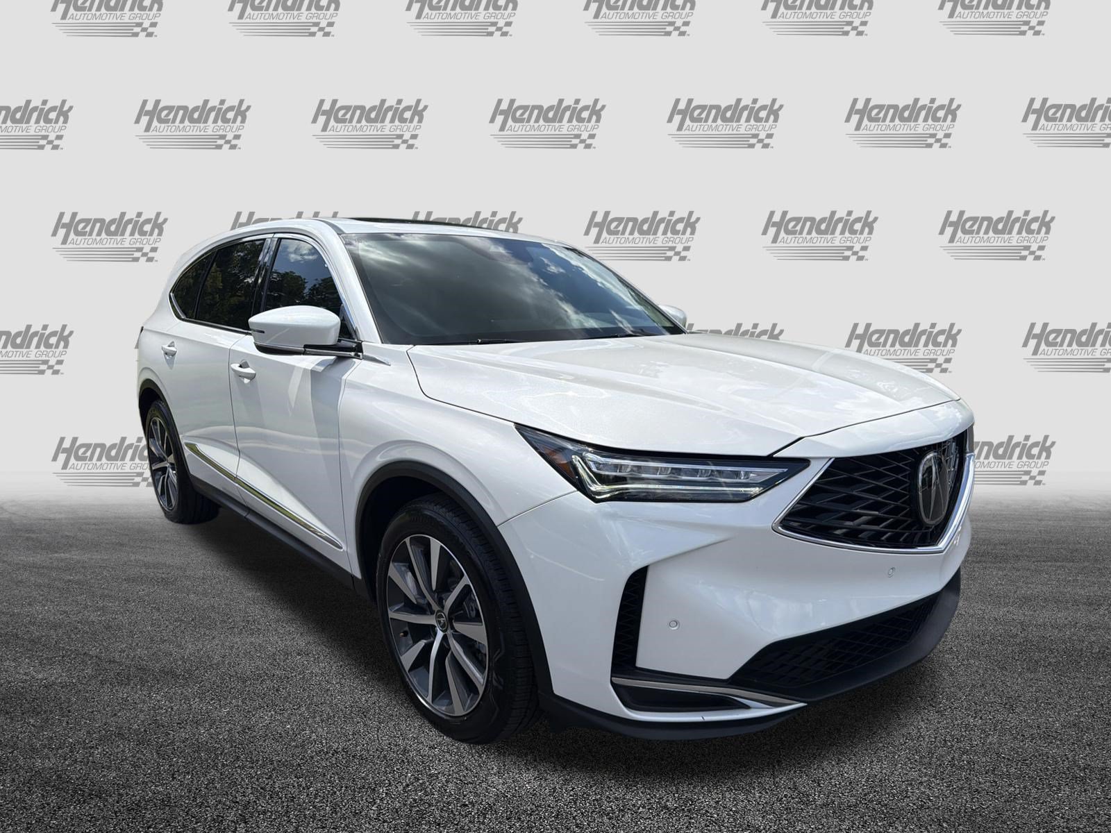 Certified 2026 Acura MDX w/ Technology Package AWD/4WD image 2