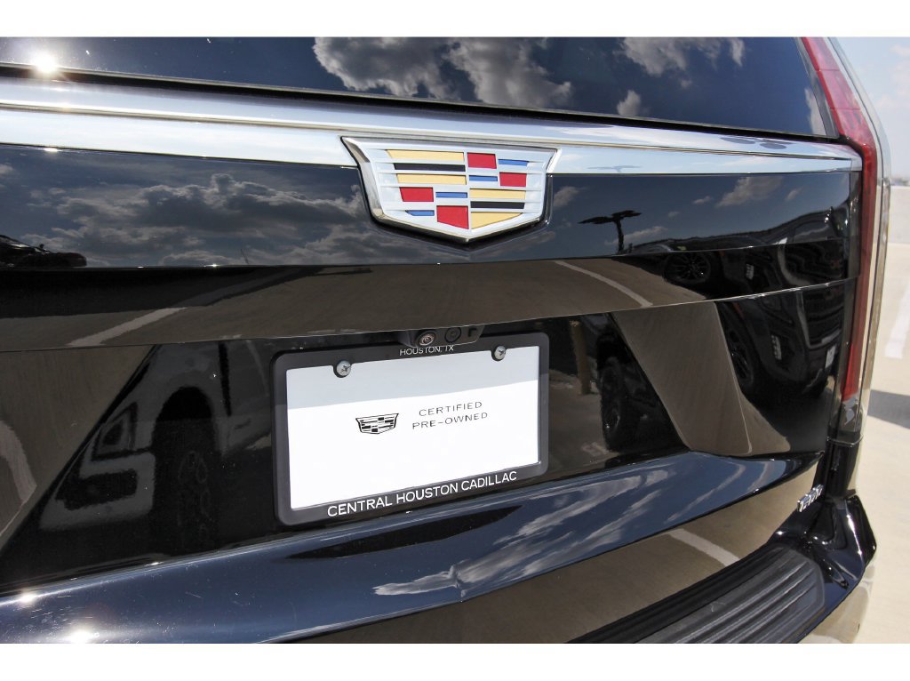 Certified 2024 Cadillac Escalade Premium Luxury AWD/4WD image 32