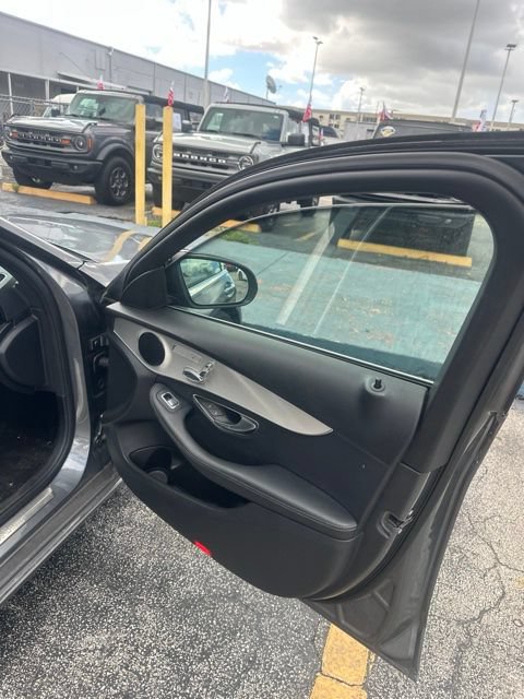 Used 2018 Mercedes-Benz C 300 Sedan image 11