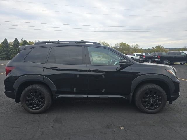 Used 2022 Honda Passport TrailSport image 8