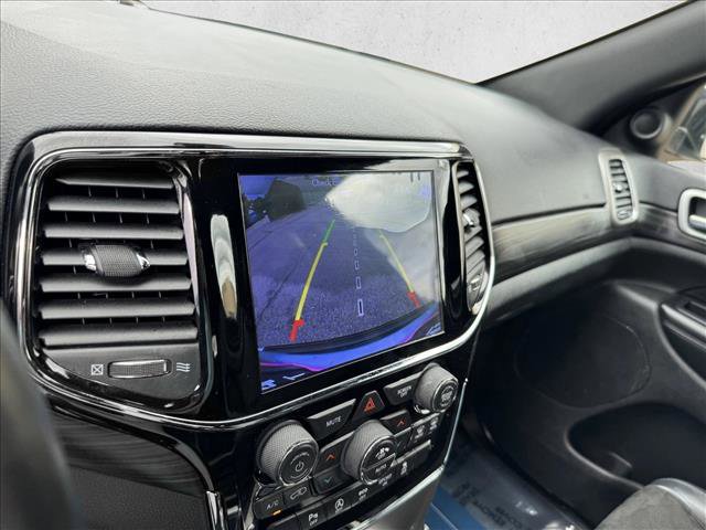Used 2019 Jeep Grand Cherokee Laredo w/ Laredo X Package RWD image 14