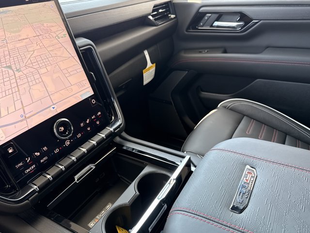 New 2026 GMC Yukon AT4 Ultimate AWD/4WD image 24
