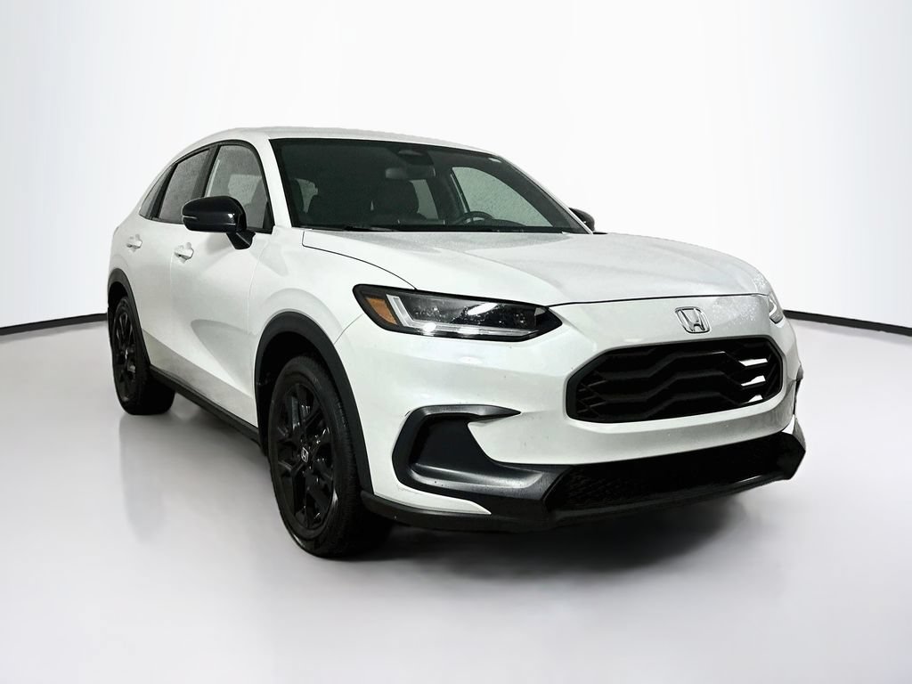 Certified 2025 Honda HR-V Sport image 2