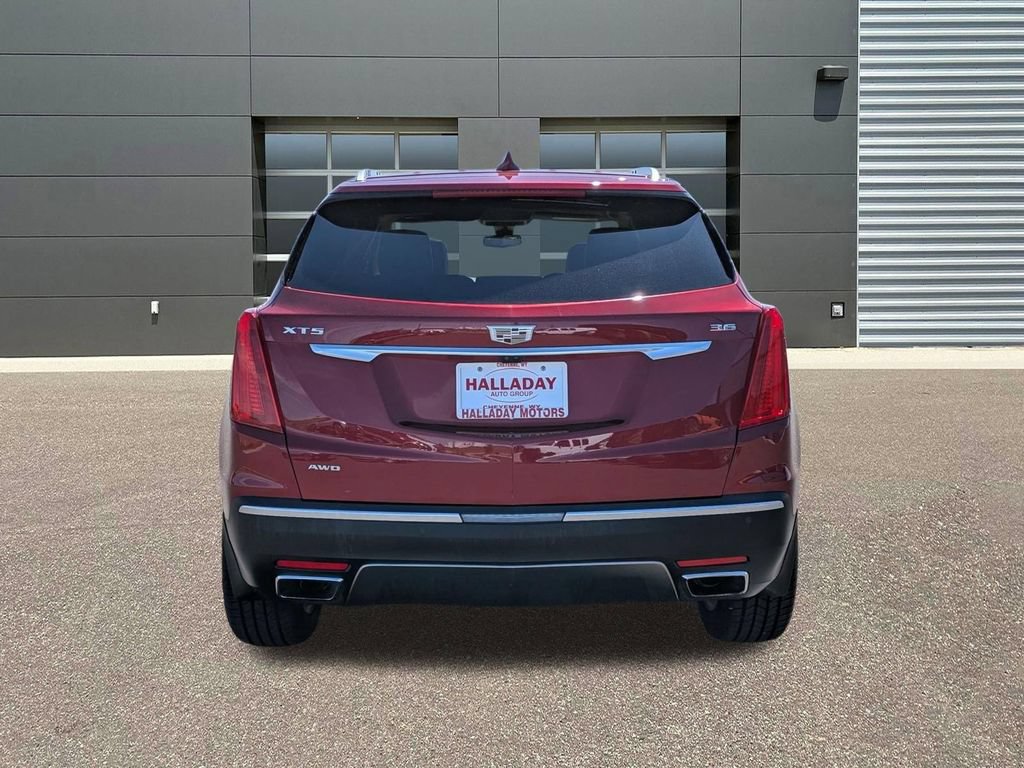 Used 2019 Cadillac XT5 Platinum AWD/4WD image 7