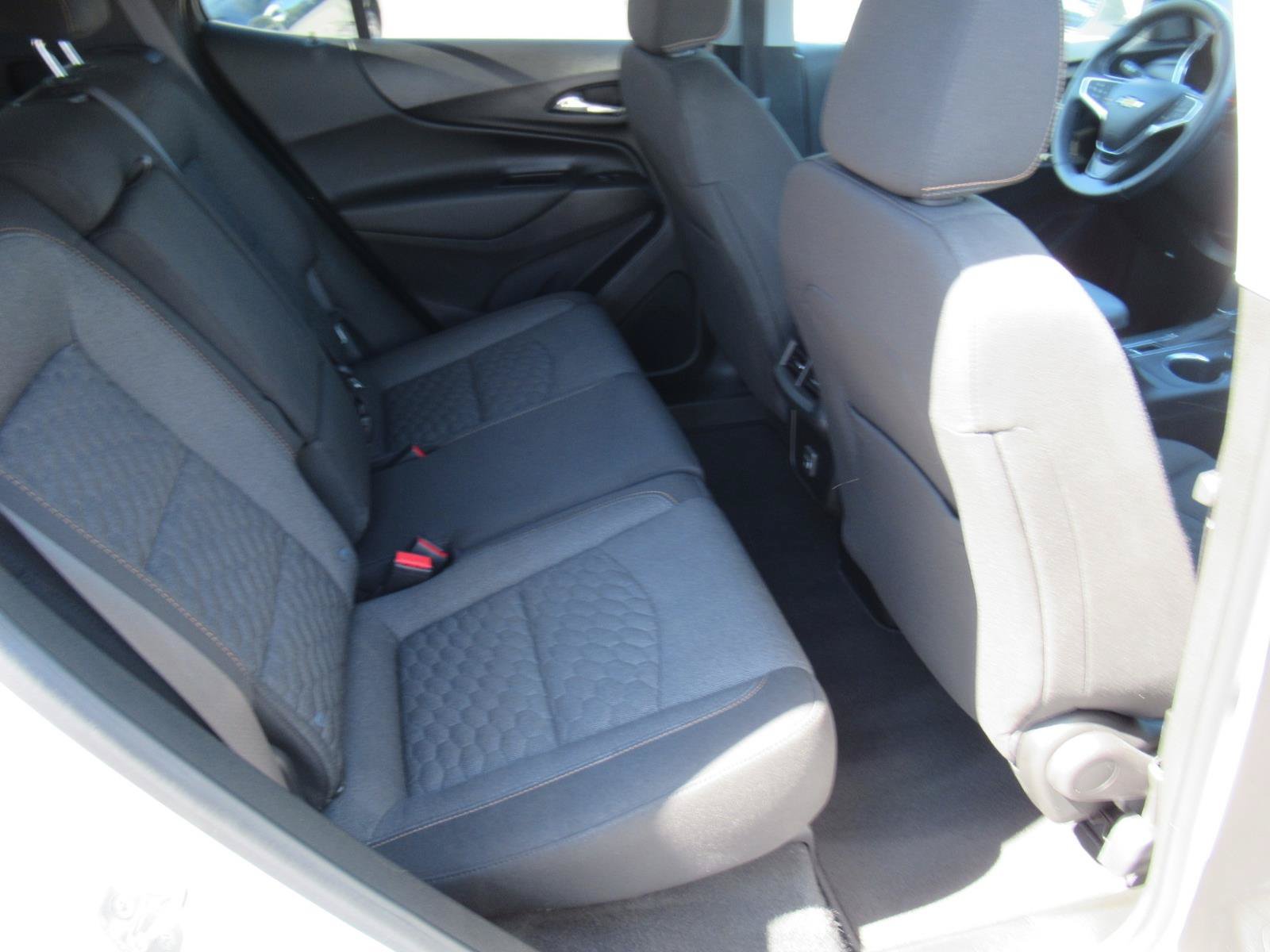 Used 2020 Chevrolet Equinox LT FWD image 31