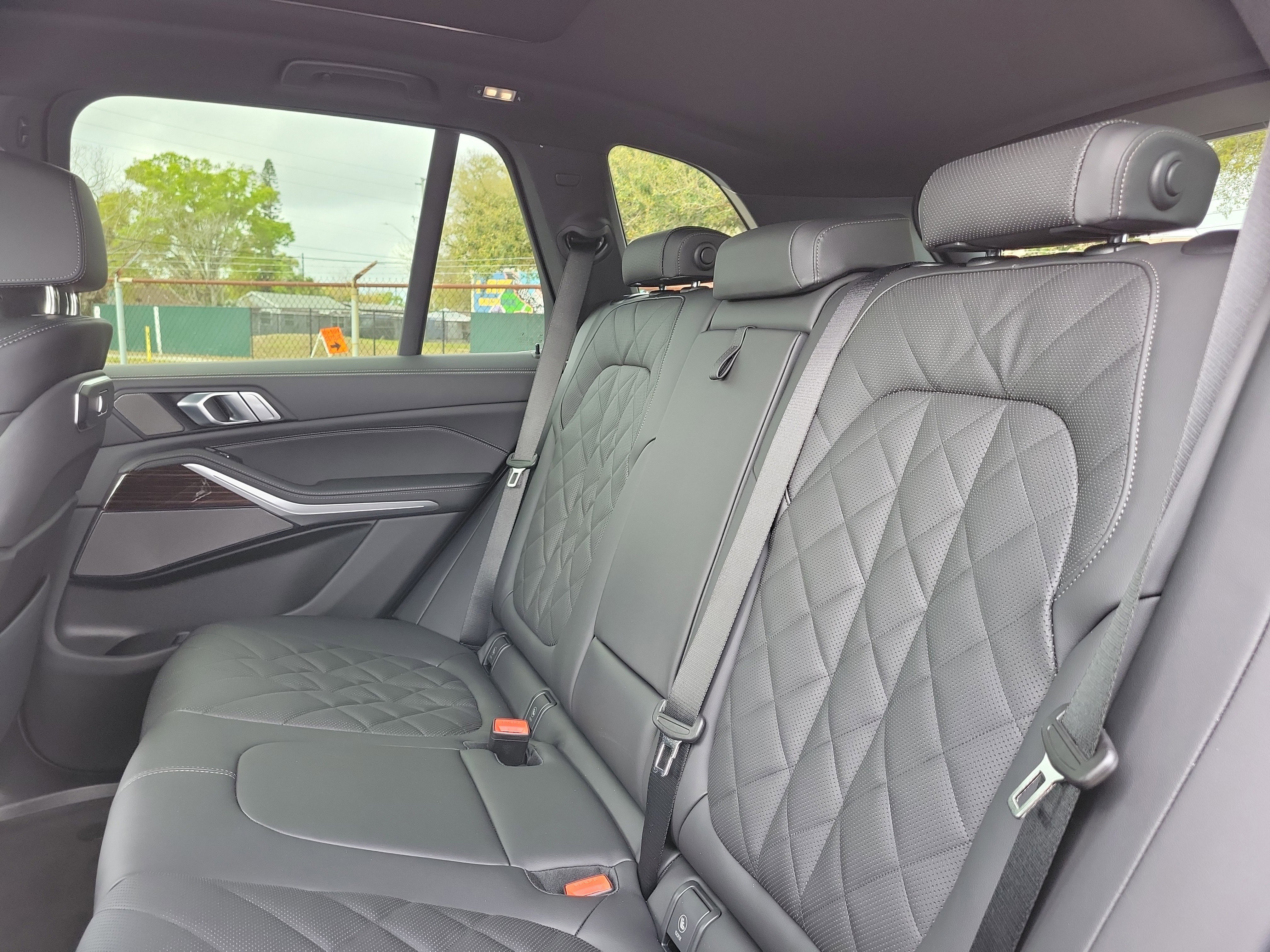 New 2026 BMW X5 sDrive40i image 8