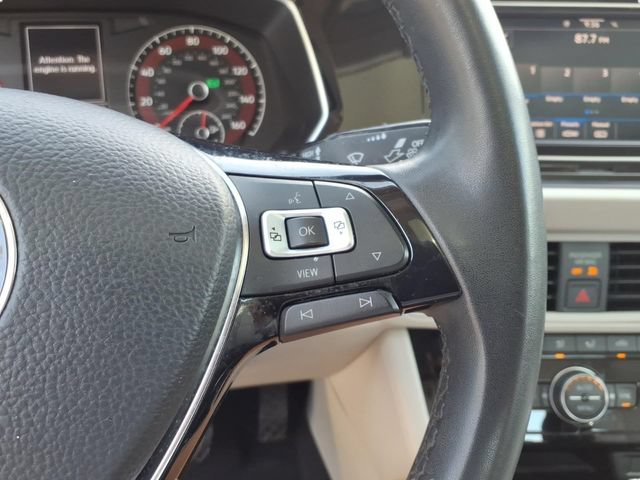 Used 2020 Volkswagen Jetta SE w/ SE Cold Weather Package FWD image 20