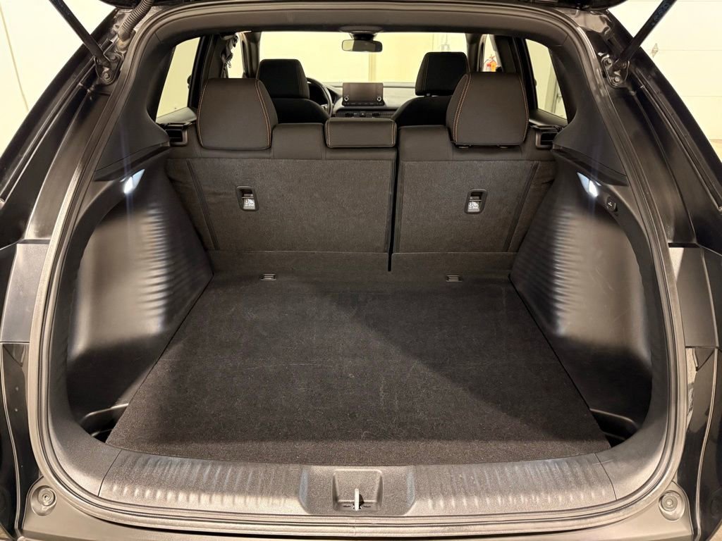 Used 2025 Honda HR-V Sport image 10