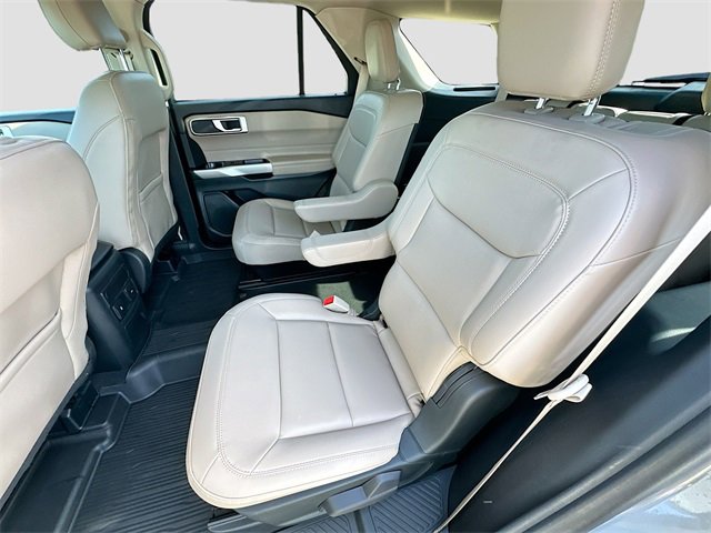 Used 2023 Ford Explorer XLT w/ Equipment Group 202A image 23