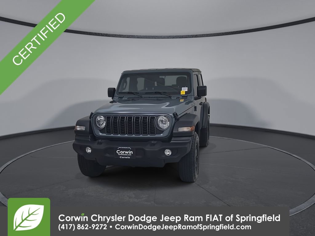 Used 2025 Jeep Wrangler Sport image 4