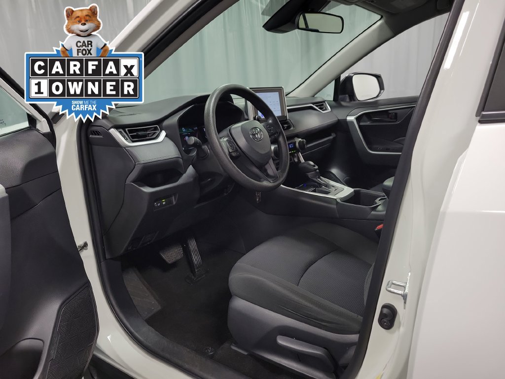 Used 2025 Toyota RAV4 LE FWD image 12