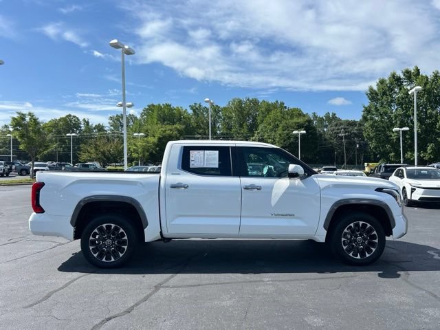 Used 2024 Toyota Tundra Limited AWD/4WD image 5