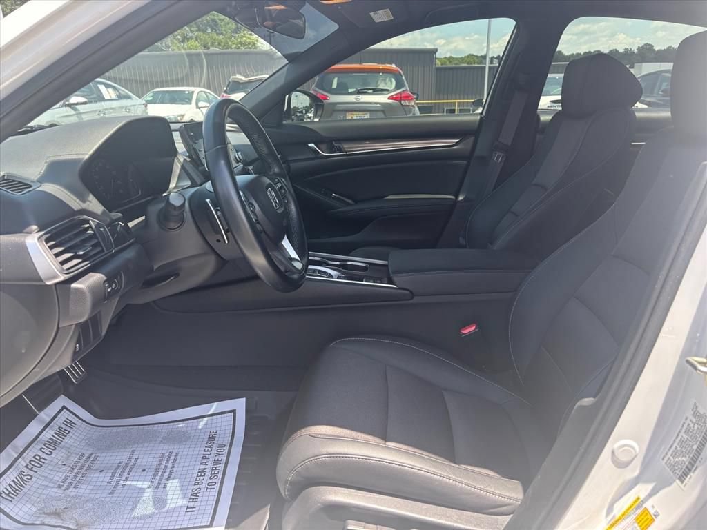 Used 2020 Honda Accord Sport image 12