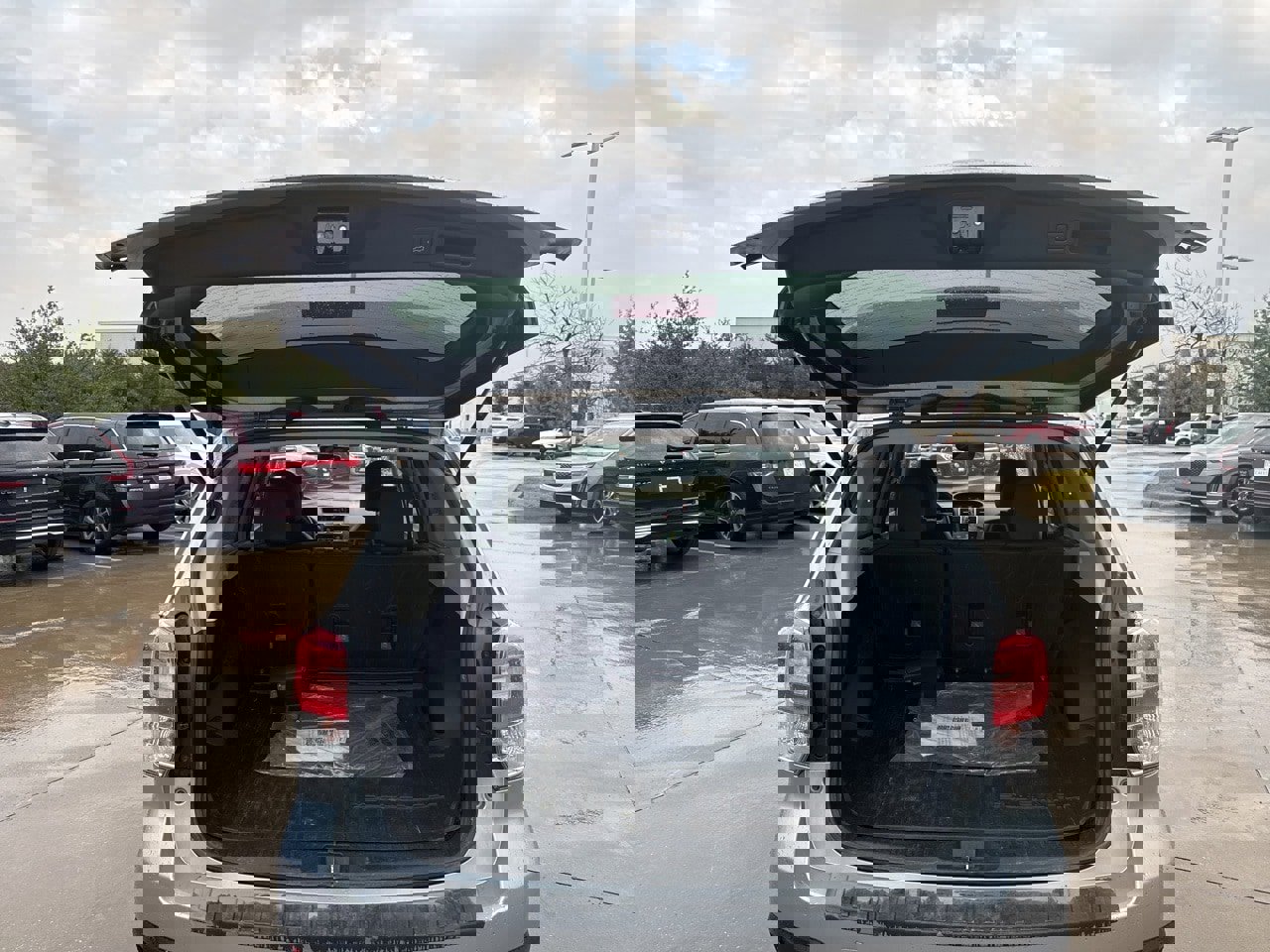 Used 2018 Subaru Forester 2.5i Touring w/ Popular Package #2 image 8