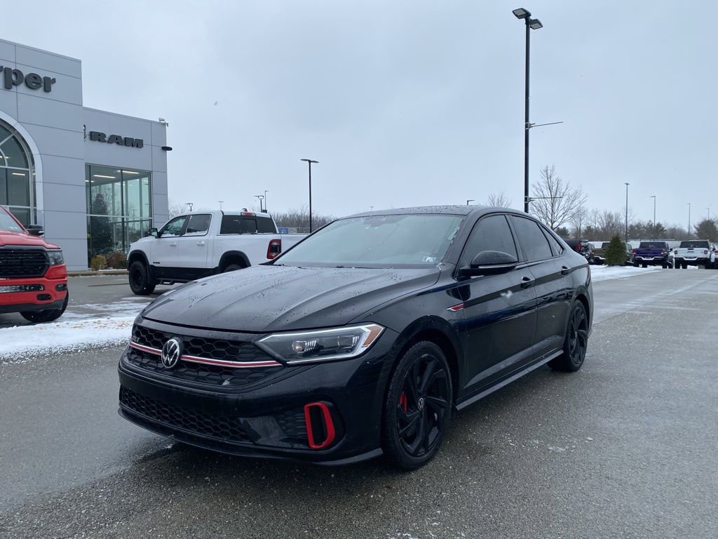 Used 2023 Volkswagen Jetta GLI Autobahn w/ GLI Black Package image 5