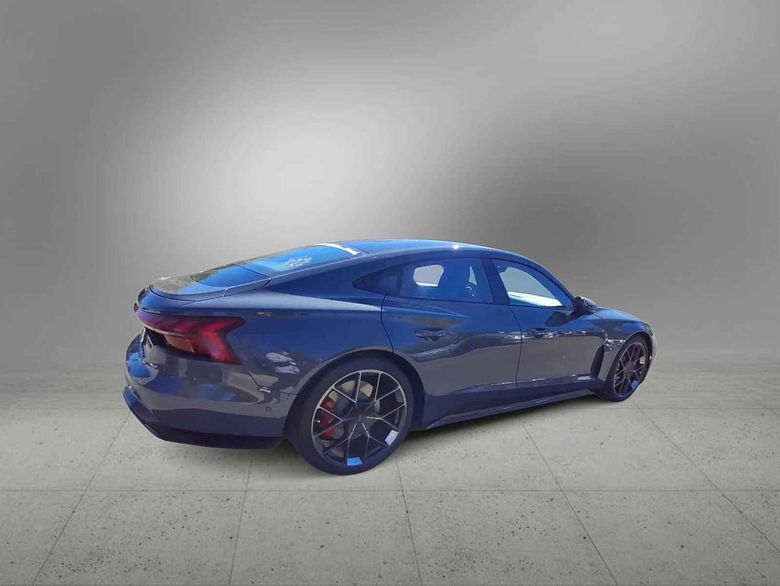 New 2026 Audi RS e-tron GT performance image 8