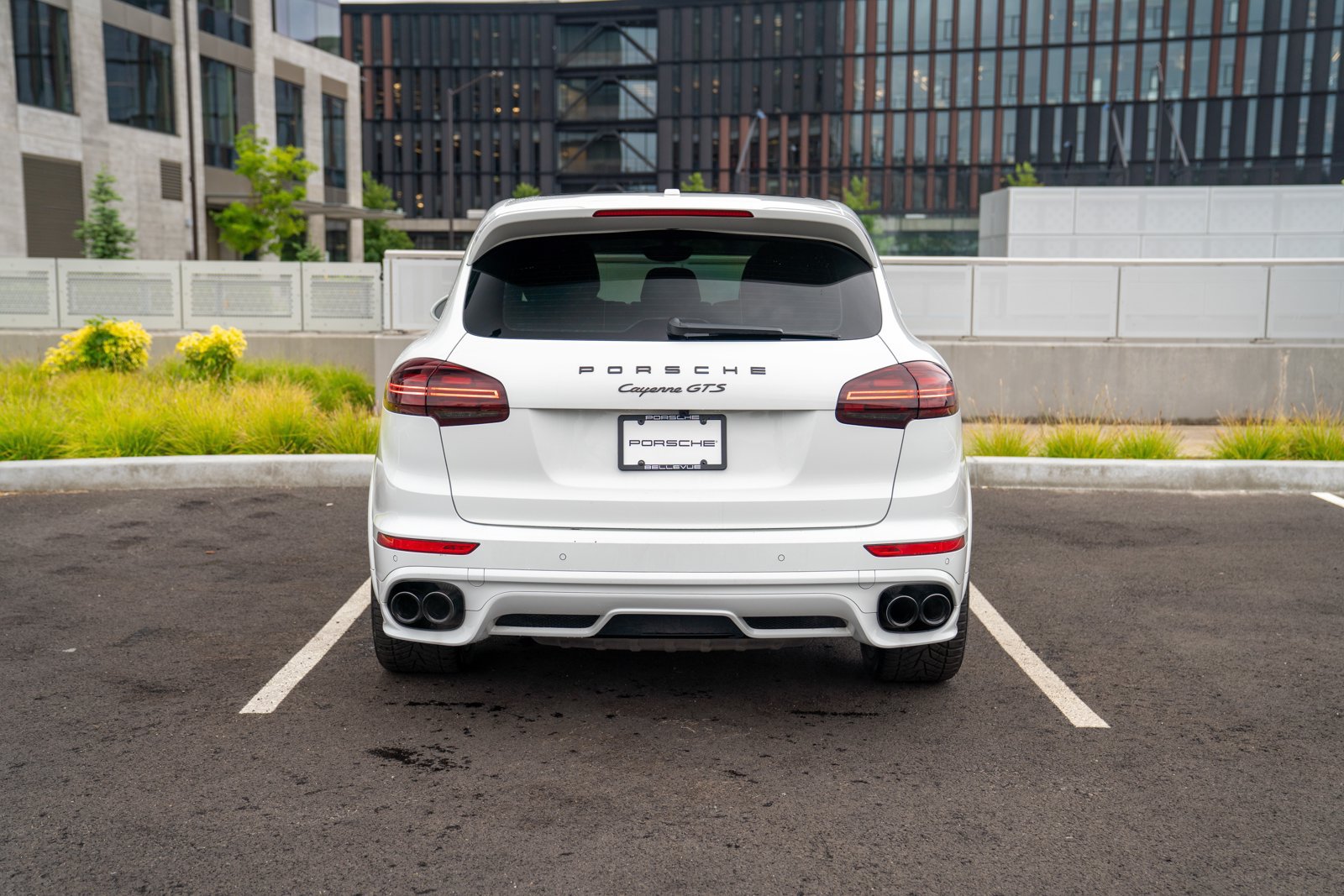 Used 2016 Porsche Cayenne GTS AWD/4WD image 7