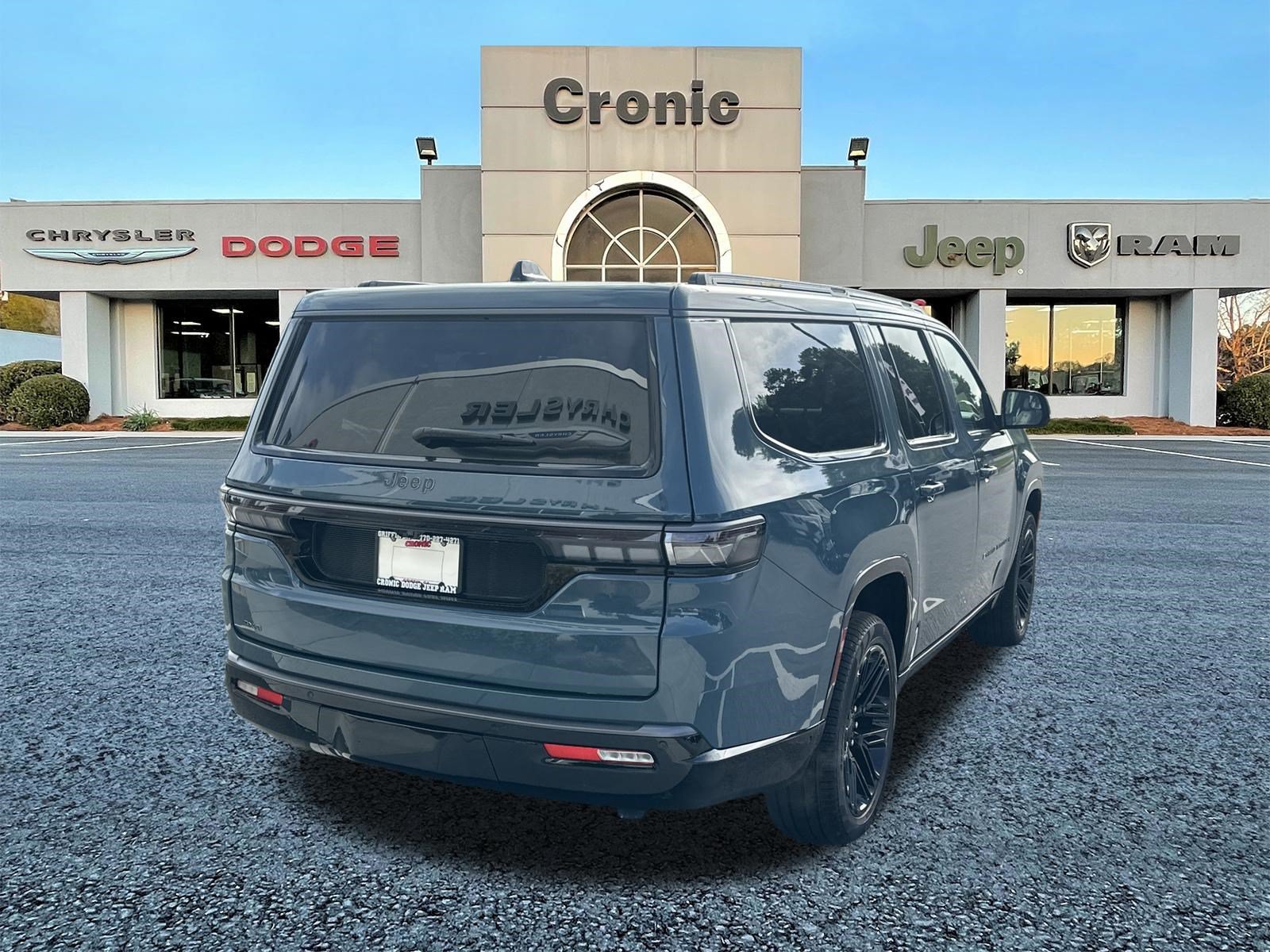 New 2026 Jeep Grand Wagoneer L Limited AWD/4WD image 3
