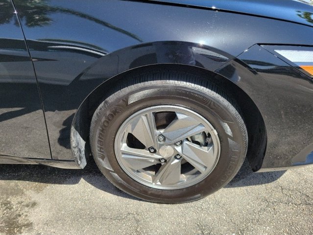 Certified 2026 Hyundai Elantra SE FWD image 26