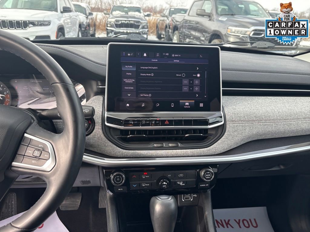 Certified 2022 Jeep Compass Latitude image 18