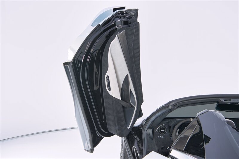 Used 2022 McLaren 765LT RWD image 20