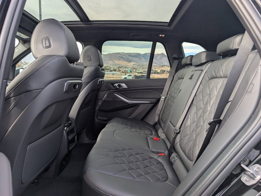 New 2026 BMW X5 xDrive50e w/ M Sport Package image 17