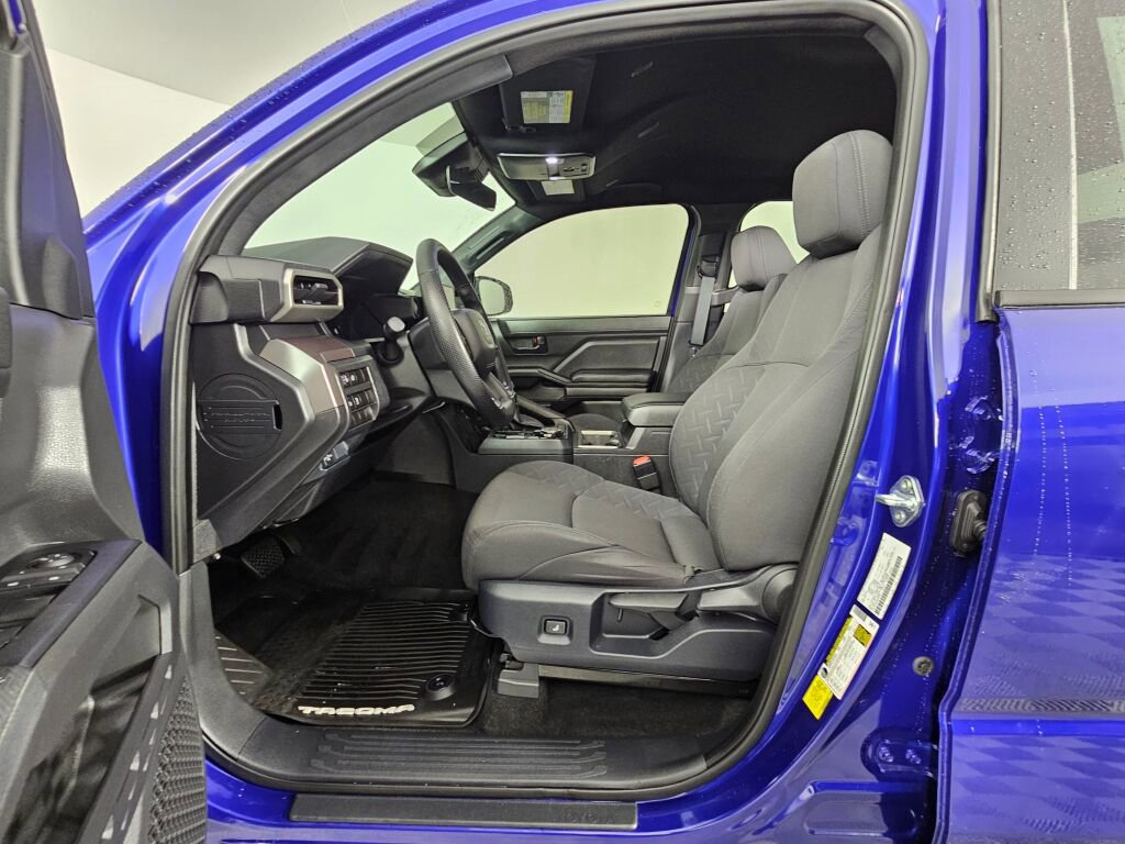 Used 2024 Toyota Tacoma SR5 image 21