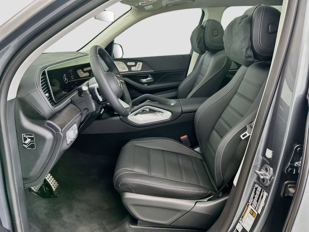 New 2026 Mercedes-Benz GLS 450 4MATIC image 18